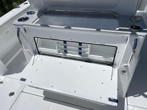 2025 Everglades 315CC 47 
