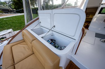 PERFECTION 36 49_garlington_perfection_cockpit_38