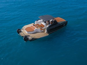 Dr. No 12 HUTTER YACHTS DR. NO POWER CATAMARAN FOR SALE 