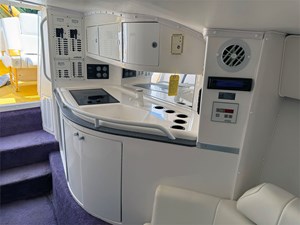 47' Fountain 1999 Lightning 26 