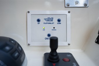 2018 Beneteau Monte Carlo MC4 105 