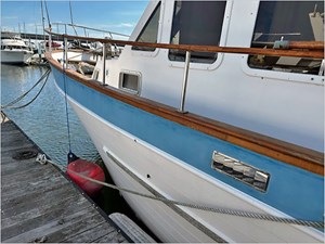 40 MARINE TRADER 1985 5 