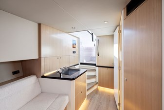 Katsea 18 Interior 