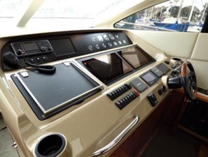 Z 27 30_2007 62ft Sunseeker Predator Z