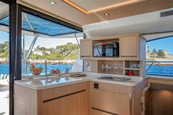 No Tan Lines 17 2020 Aquila 44 No Tan Lines Screenshot 2023-09-15 at 2.42.42 PM