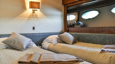 AGAVE 19 AGAVE Convertible Twin Cabin