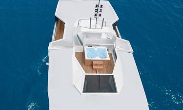  42 M STEEL  MOTOR YACHT 14 