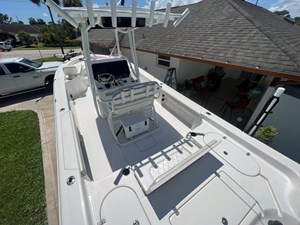 - 18 19_2019 28ft Blue Wave 2800 Pure Hybrid