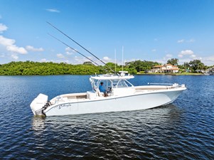 2015 Yellowfin 42 13 
