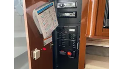 2011 Sea Ray 280 Sundancer 17 