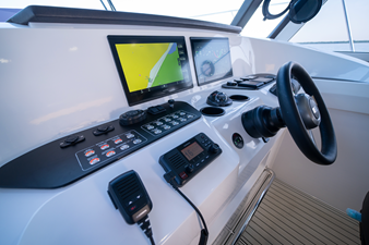 #2 SILVERCAT 46LUX 28 