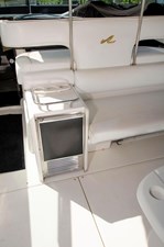 - 9 50-1993-Sea-Ray-Sundancer-09
