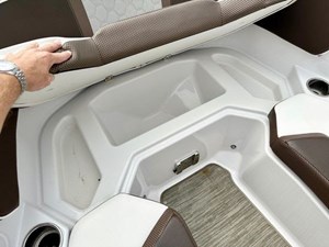 2019 Scarab 255 ID Open 31 32