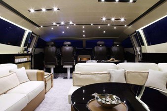 OTAM 80 4 yachtImage_int_727_17098