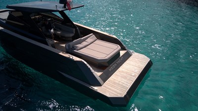 NEW 2025 Moon 45 SPORTS LINE  20 