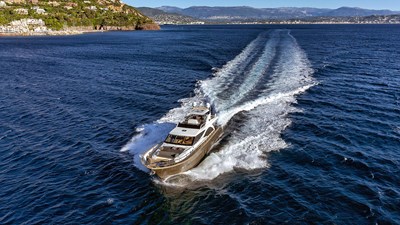 ARMONEE 25 At sea