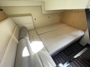 Monterey 335 Sport Yacht 23 2016-monterey-335-sport-yacht-power-9542251-20240910120208411-1_LARGE