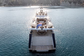 KORU 6 Stern Profile