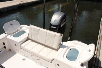 2021 Blue Wave 2800 Makaira 29 30