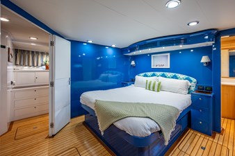 PIVOT 31 97_marlow_pivot_mid_ship_master_stateroom_3