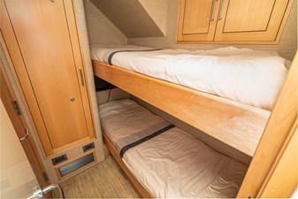 Nauti N Nice 84 