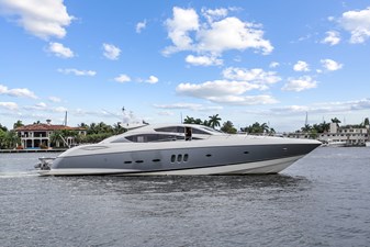 Her Way 2 3_2006 82ft Sunseeker Predator HER WAY