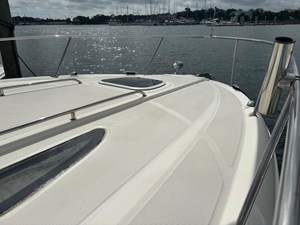 2007 Sea Ray 310 Sundancer 25 