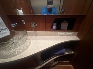 2007 Tiara Yachts 4300 Sovran 52 
