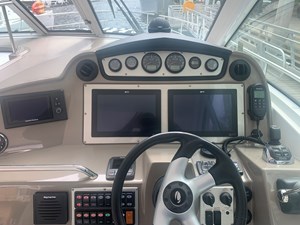 - 21 11.2_2011 42ft Cruisers Yachts 420 Sports Coupe