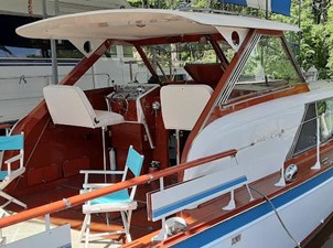 1962 Chris-Craft Constellation 5 