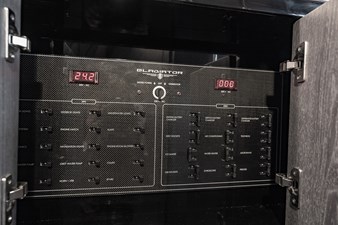 GLADIATOR 493 GRAND 39 44. GLADIATOR 493 GRAND