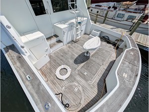 58 HATTERAS 1990 SPORTFISH 15 
