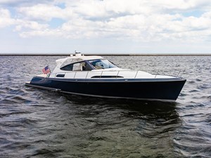 TCB 48 Stbd bow profile