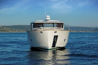 Greenline 40 Hybrid Yacht  5 