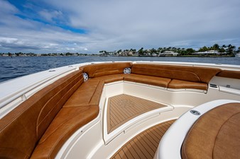 2016 42' Scout 420 LXF 44 