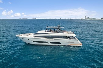- 1 2_2021 85ft Ferretti Yachts 850