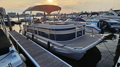 2017 Bennington 25 GL 0 