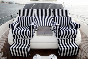 LADY VICTORIA 43 