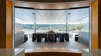 LOON 47 Loon 221' - Skylounge Deck Exterior Dinning