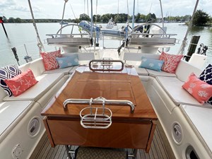 WEATHERLY 4 Huge refrigerated cockpit table