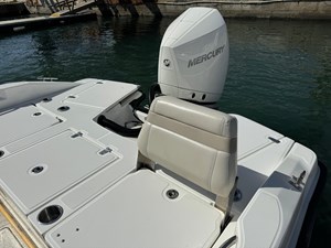 250 Dauntless 17 2022-boston-whaler-250-dauntless-power-9594851-20241026072259606-1_XLARGE