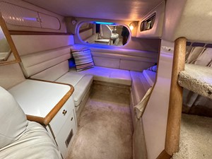1997 Sea Ray 330 Sundancer 14 