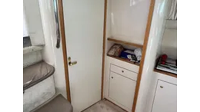  1997 Sea Ray 420 Aft Cabin 43 