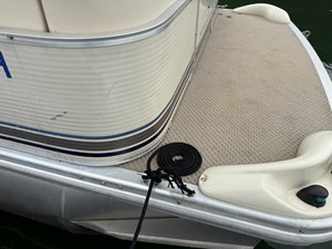 02 Bennington 257L Pontoon NLSQ 95 