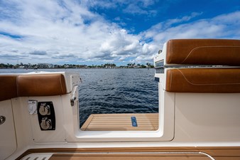 2016 42' Scout 420 LXF 18 