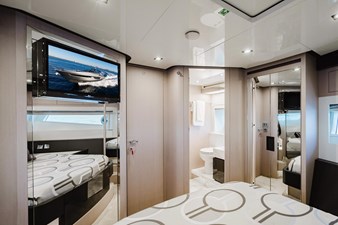 2021 Riva 76' Bahamas 112 
