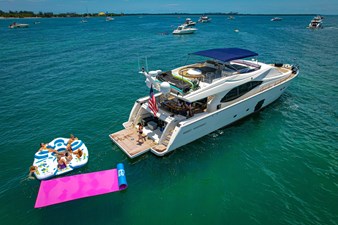 - 3 1.1_2007 78ft Ferretti Yachts 780