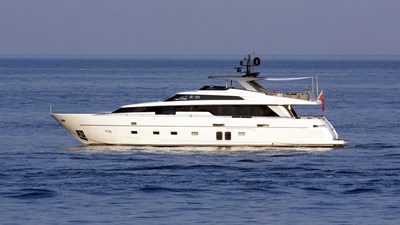 LADY AB 3 3