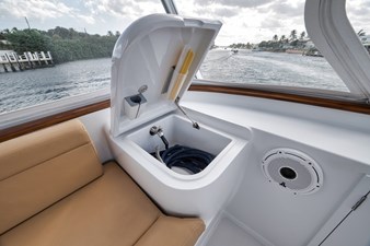 RAINMAKER 39 Flybridge-Sink