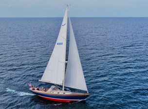 MAHALIA 1 1. Sailing